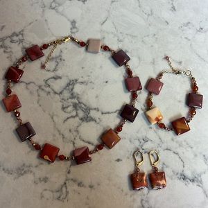 Necklace, earrings and bracelet set